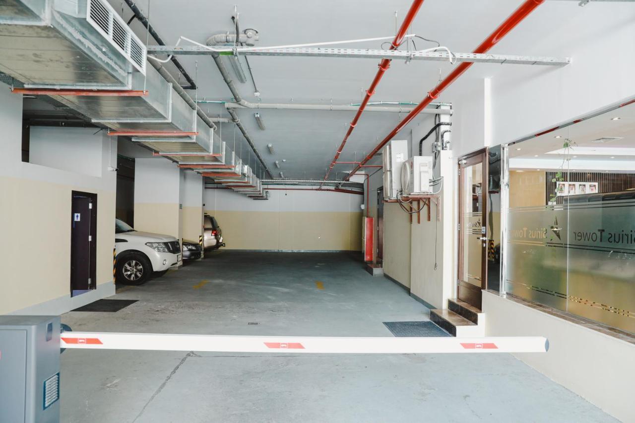 Sirius Tower Aparthotel Manama Exterior photo